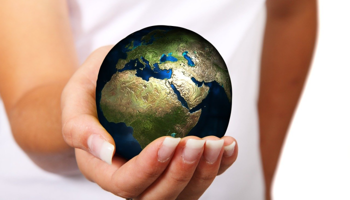 显示最新疫情分布图：全球防疫战线最新动态