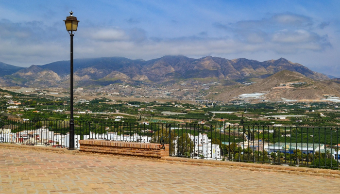 西班牙最新疫情地址