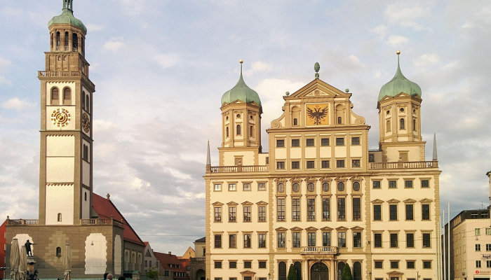 凡蒂冈疫情最新：全球关注的宗教中心应对挑战